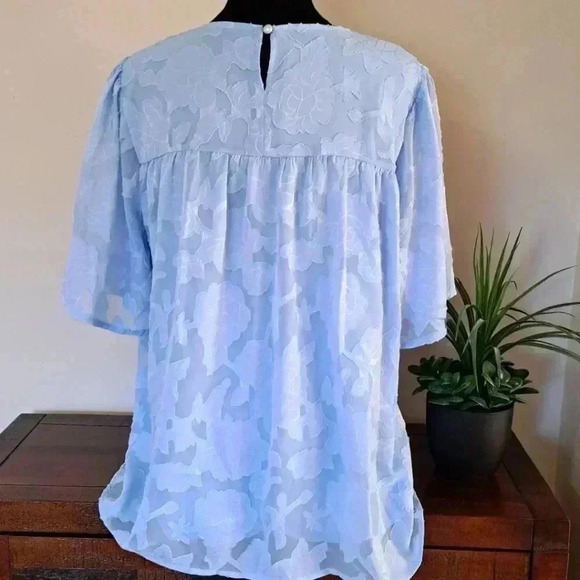 ❤️ Short Bell Sleeve Blouse Crewneck  Medium Tops Floral Blue Textured Shirt - Picture 4 of 13